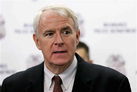 Milwaukee Mayor Tom Barrett speaks at a news conference for the 300-year-old Stradivarius violin that was taken from the Milwaukee Symphony Orchestra's concertmaster in an armed robbery after it was recently recovered, in Milwaukee, Wisconsin February 6, 2014. REUTERS/Darren Hauck