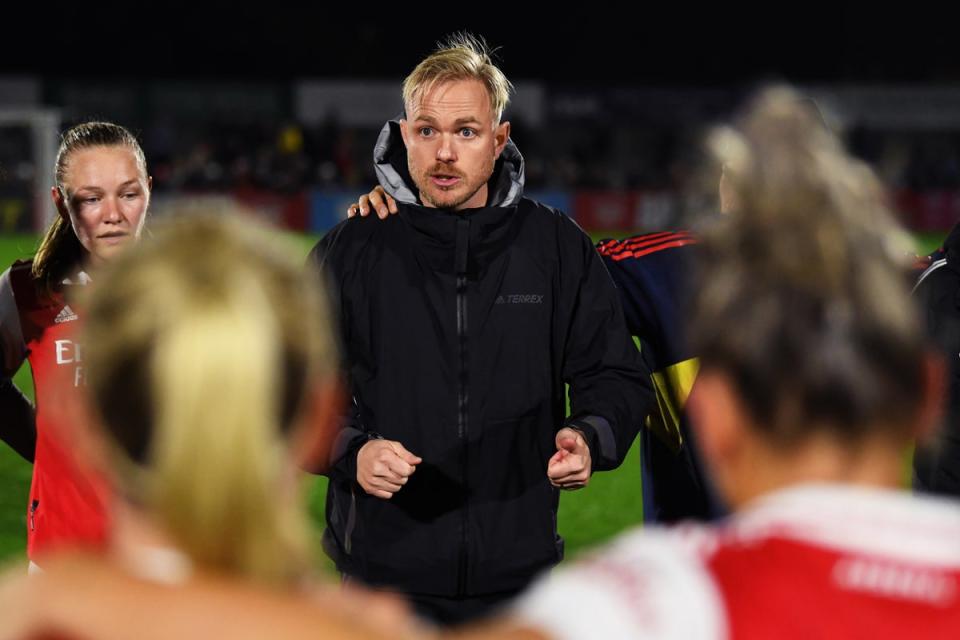 The coach preferred to focus on the errors that cost his side their run of clean sheets (Arsenal FC via Getty Images)