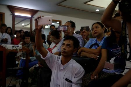 Buddhist nationalists attend a press conference about a scuffle between Buddhist nationalists and Muslims in Yangon, Myanmar, May 11, 2017. Picture taken on May 11, 2017. REUTERS/Soe Zeya Tun