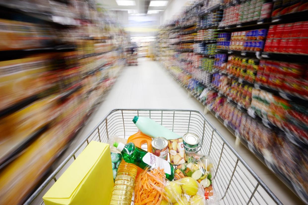 The new system generally gives higher scores to fruits, vegetables and minimally processed foods. <a href="https://www.gettyimages.com/detail/photo/shopping-cart-speeding-down-supermarket-aisle-royalty-free-image/1147480854?phrase=packaged%20foods%20in%20grocery%20store&adppopup=true" rel="nofollow noopener" target="_blank" data-ylk="slk:RapidEye/iStock via Getty Images Plus;elm:context_link;itc:0;sec:content-canvas" class="link ">RapidEye/iStock via Getty Images Plus</a>