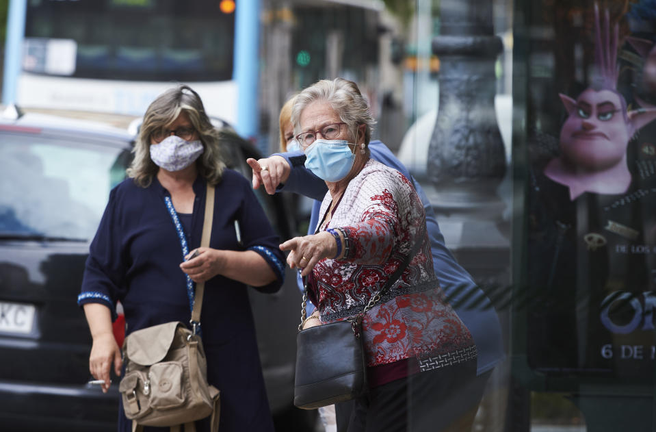 El lío de restricciones ha servido para marear a la población pero no para frenar el virus. (Photo by Juan Manuel Serrano Arce /Europa Press via Getty Images)