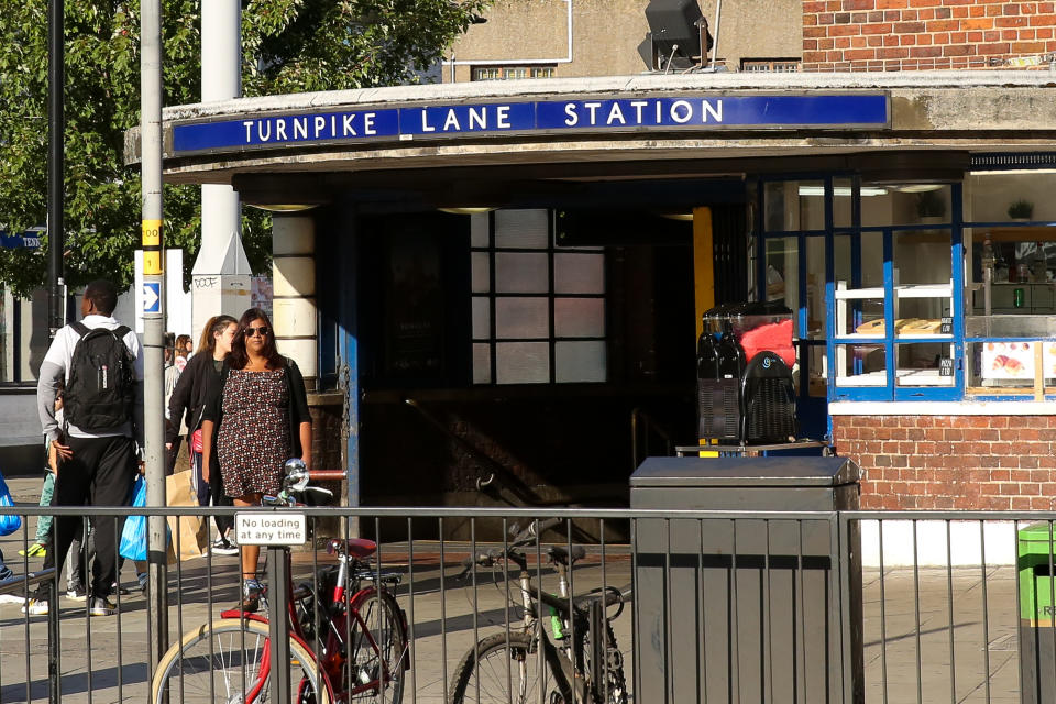 LONDON, UNITED KINGDOM - 2019/09/08: A general view of Turnpike Lane underground station in North London. Turnpike Lane is on the Piccadilly line of the Transport for London underground system. (Photo by Steve Taylor/SOPA Images/LightRocket via Getty Images)