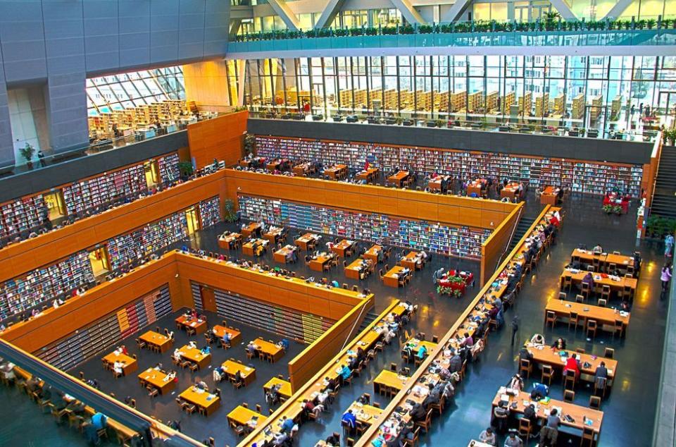 11) The National Library of China