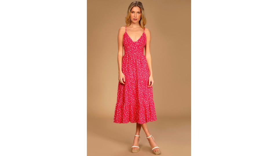 Best Sundresses For Women Over 50