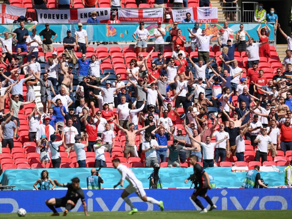 EM-Finale in Wembley vor 40.000 Zuschauern