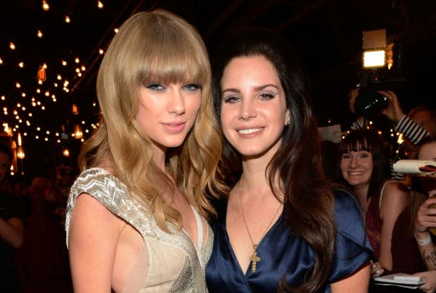 <p> Taylor Swift poses with <strong><a href="https://parade.com/1043125/jessicasager/best-summer-songs-ranked/" rel="nofollow noopener" target="_blank" data-ylk="slk:Lana Del Rey;elm:context_link;itc:0;sec:content-canvas" class="link ">Lana Del Rey</a></strong> at the MTV EMAs on Nov. 11, 2012, in Frankfurt, Germany. Swift and Del Rey collaborated on the song "Snow on the Beach" for <strong><em><a href="https://parade.com/entertainment/taylor-swift-midnights-album" rel="nofollow noopener" target="_blank" data-ylk="slk:Midnights;elm:context_link;itc:0;sec:content-canvas" class="link ">Midnights</a></em></strong>, released on Oct. 21, 2022.</p><p>Kevin Mazur/WireImage</p>