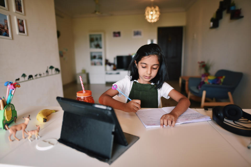 It's important to normalize children's feelings about remote learning.  (Photo: Mayur Kakade via Getty Images)