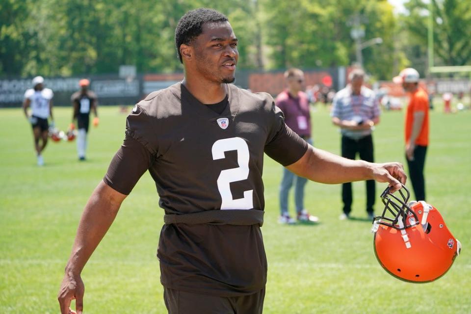 Cleveland Browns wide receiver Amari Cooper walks off the field after practice May 31 in Berea.