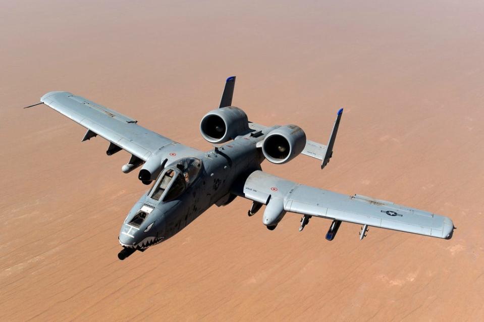 A 10 over desert