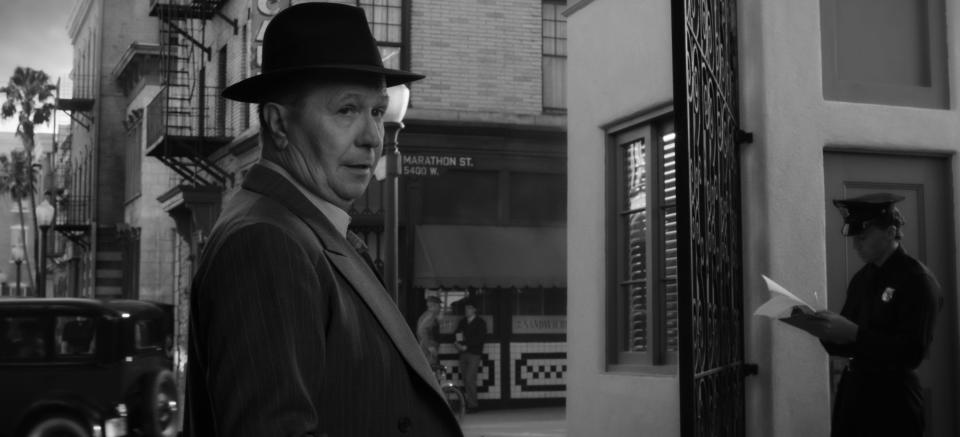 Gary Oldman stars as screenwriting gadfly Herman Mankiewicz in the Netflix film "Mank."