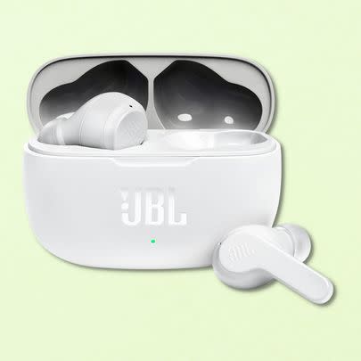 JBL Vibe 200TWS wireless earbuds (40% off)