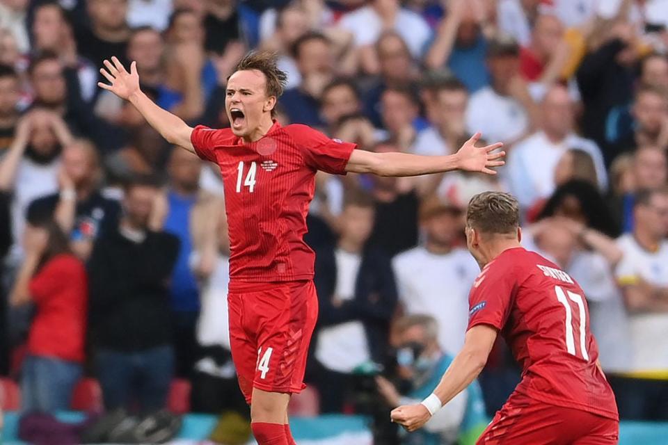 Damsgaard (left) could join Brentford for a fee of about £13 million (POOL/AFP via Getty Images)