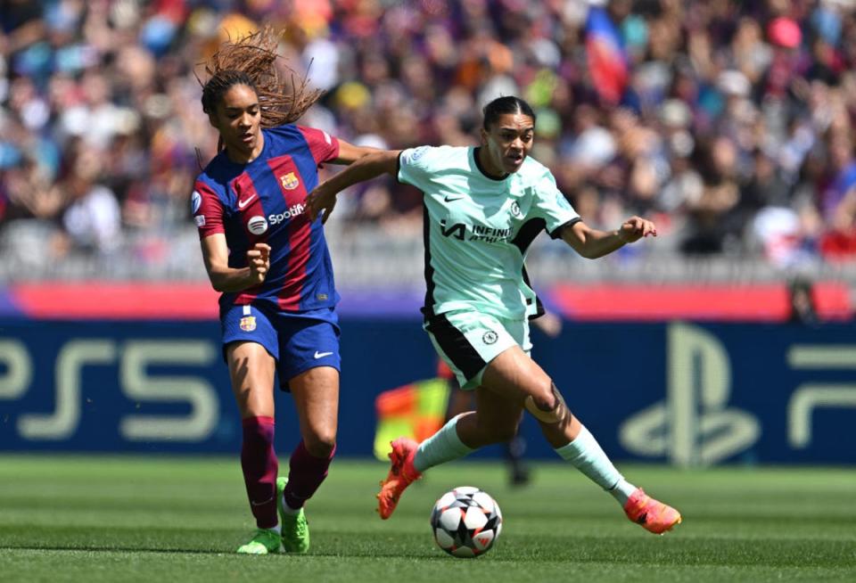 Jess Carter lead Chelsea’s defensive display as they shut out Barcelona (Getty)