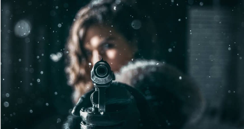 12歲女孩與好友密謀數月，開槍射殺父親後自殺。（示意圖／Unsplash）