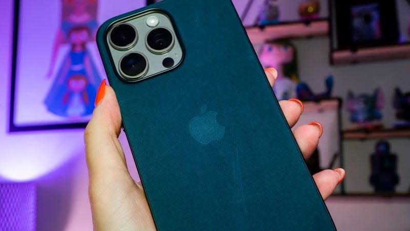 The iPhone 15's FineWoven cases came in colors like Pacific Blue, but some users were decidedly annoyed at how the cases were prone to pick up stains or scratches. - Photo: Florence Ion / Gizmodo