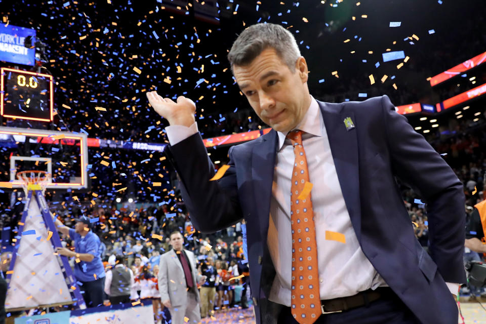 Tony Bennett led the Virginia to the 2018 ACC regular season and postseason titles. His Cavaliers are the team to beat in the NCAA tournament. (Getty)