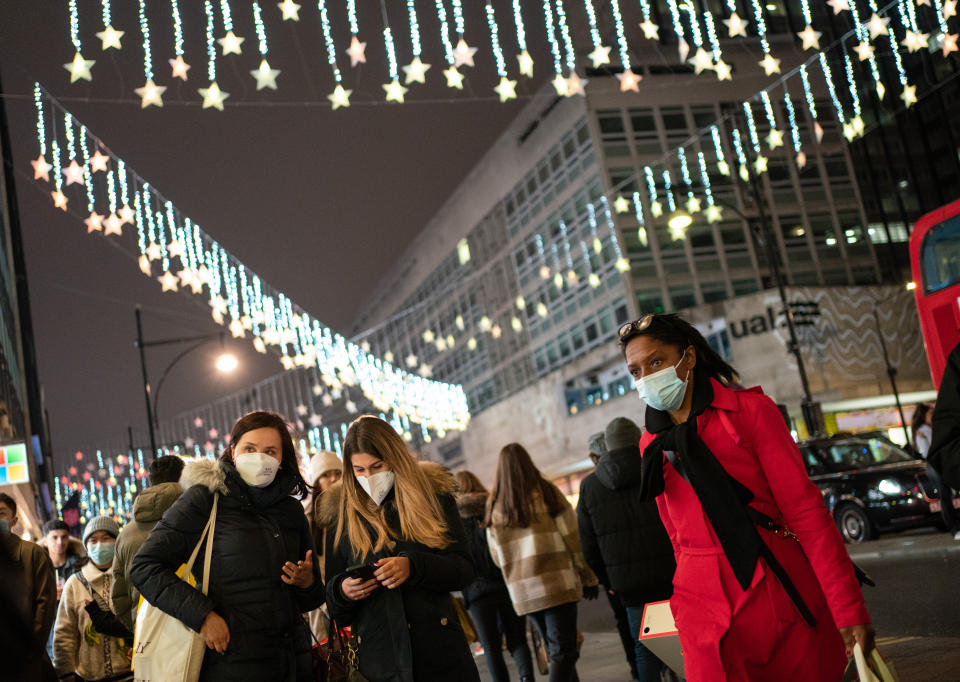 Shoppers on Oxford Street, London, on the final Saturday before Christmas. Picture date: Saturday December 18, 2021.