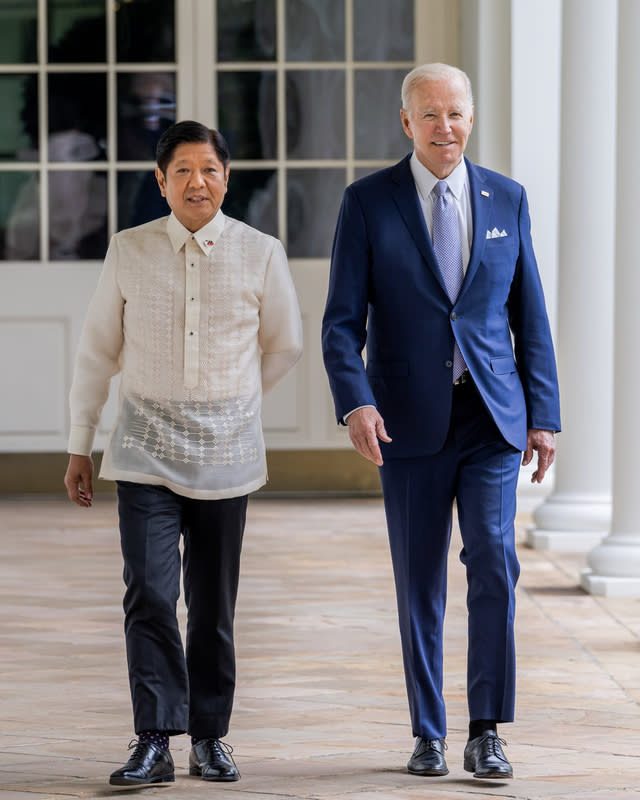 美國總統拜登（Joe Biden）與菲律賓總統小馬可仕（Ferdinand R. Marcos Jr.）在華府舉行會談。   圖：翻攝推特