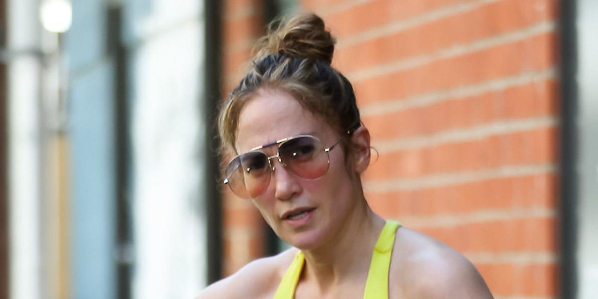 Jennifer Lopez Rocks Yellow Snakeskin Print Leggings for Morning Workout:  Photo 4956698, Jennifer Lopez Photos