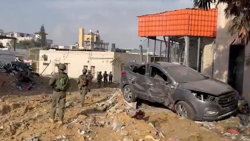 Soldados israelíes, en medio del actual conflicto entre Israel y el grupo militante palestino Hamás, en Beit Lahiya, Gaza