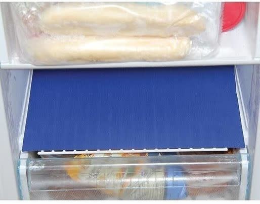 Make sure your hump day freezer meals aren't locked behind a barrier of ice when you need them by nabbing these frost-preventing liners