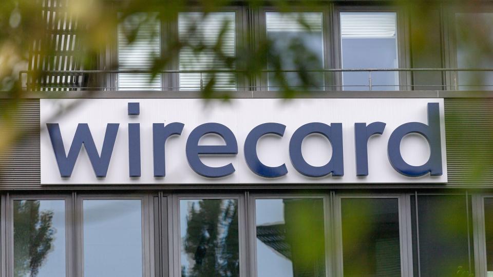 Der insolvente frühere Dax-Konzern Wirecard soll über Jahre Scheingewinne ausgewiesen haben.