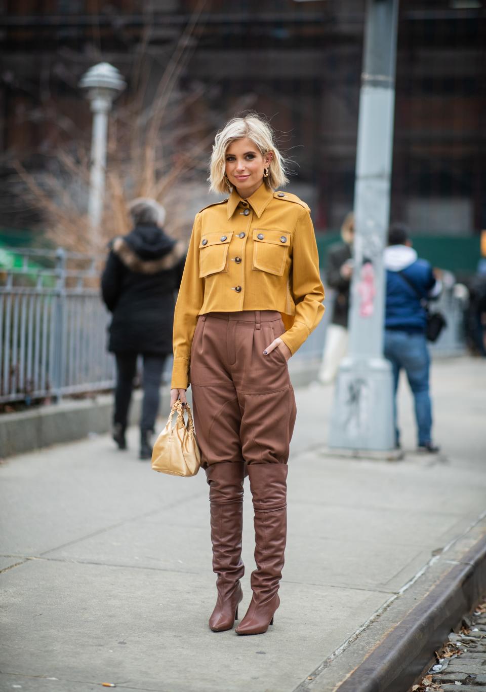 <h1 class="title">Street Style - New York Fashion Week February 2019 - Day 5</h1><cite class="credit">Christian Vierig</cite>