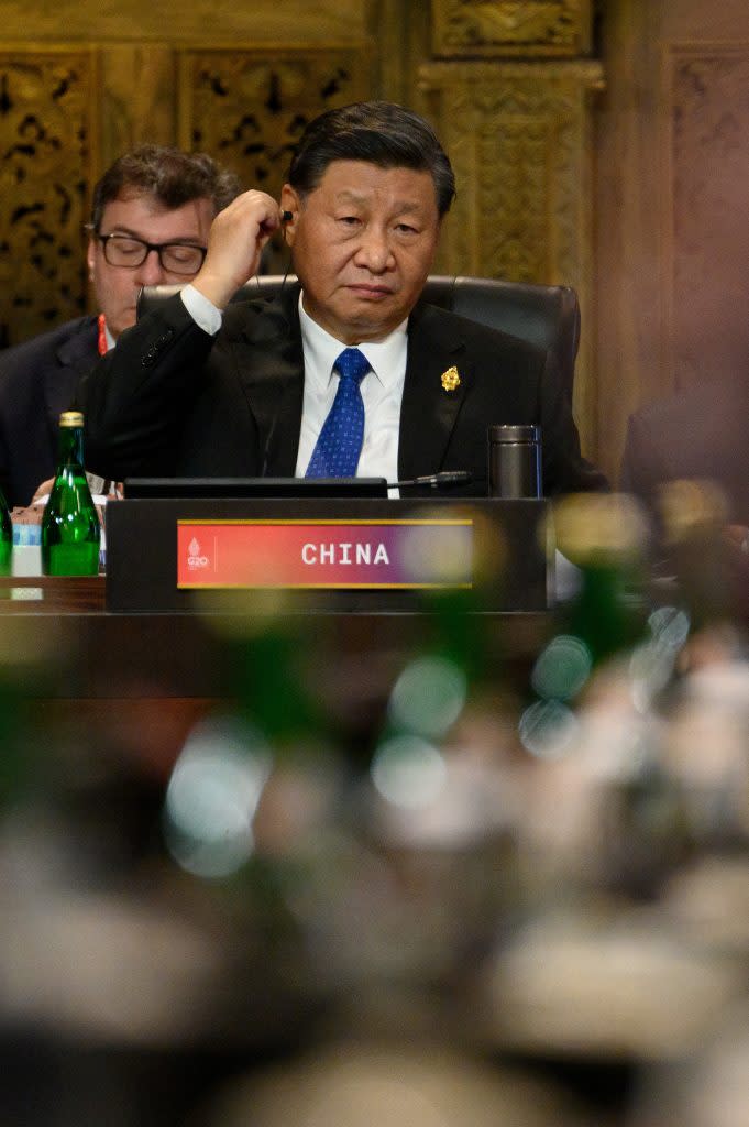中國大陸國家主席習近平十五日在Ｇ20峰會上表示，「以意識形態劃線，搞集團政治和陣營對抗，只會割裂世界，阻礙全球發展和人類進步」。（路透）