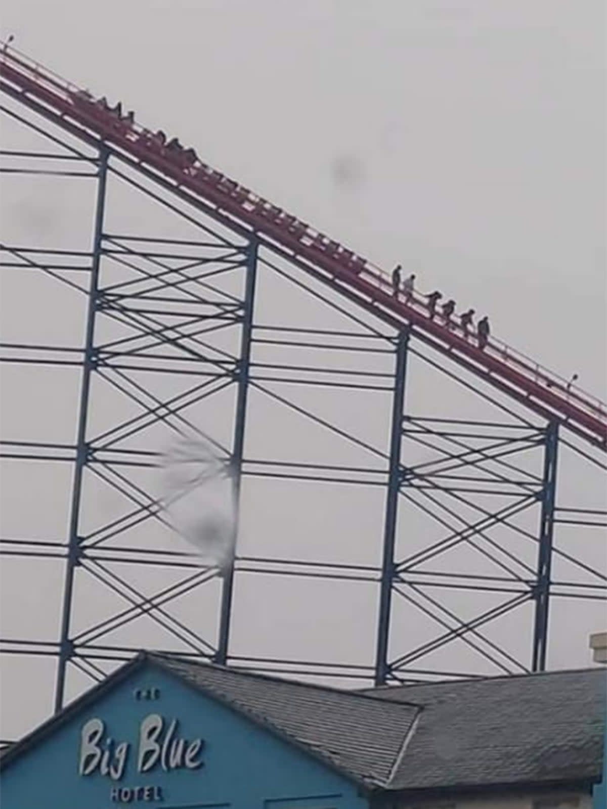 Local hotel staff captured the riders making their descent (King’s Boutique Hotel Blackpool)