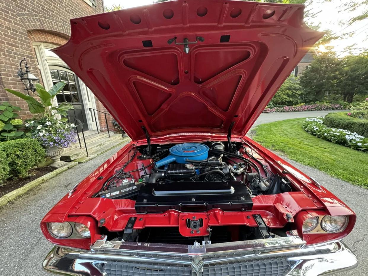 1966 ford thunderbird town landau coupe 428