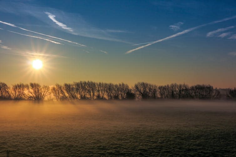 <span class="caption">A typical winter morning with high air pressure.</span> <span class="attribution"><a class="link " href="https://unsplash.com/photos/IHqt0u7G48Q" rel="nofollow noopener" target="_blank" data-ylk="slk:Nicolas Lysandrou/Unsplash;elm:context_link;itc:0;sec:content-canvas">Nicolas Lysandrou/Unsplash</a>, <a class="link " href="http://creativecommons.org/licenses/by-sa/4.0/" rel="nofollow noopener" target="_blank" data-ylk="slk:CC BY-SA;elm:context_link;itc:0;sec:content-canvas">CC BY-SA</a></span>