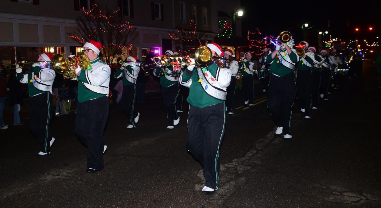 Sebring parade Christmas season