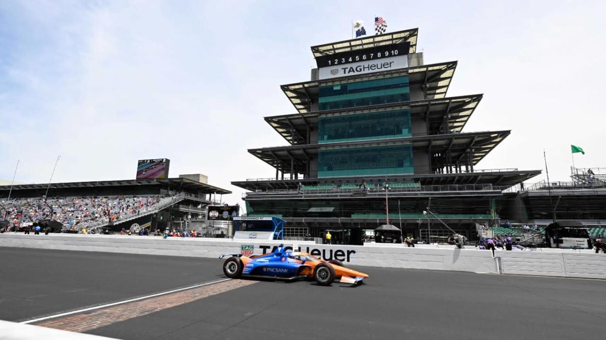 Simon Pagenaud 2019 Indy Car Indianapolis 500 Promo hero Card Autographed 