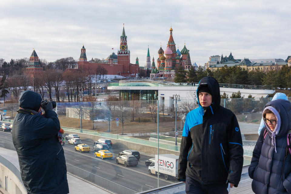 RUSSIA-MOSCOW-DAILY LIFE (Bai Xueqi / Xinhua News Agency via Getty Images)