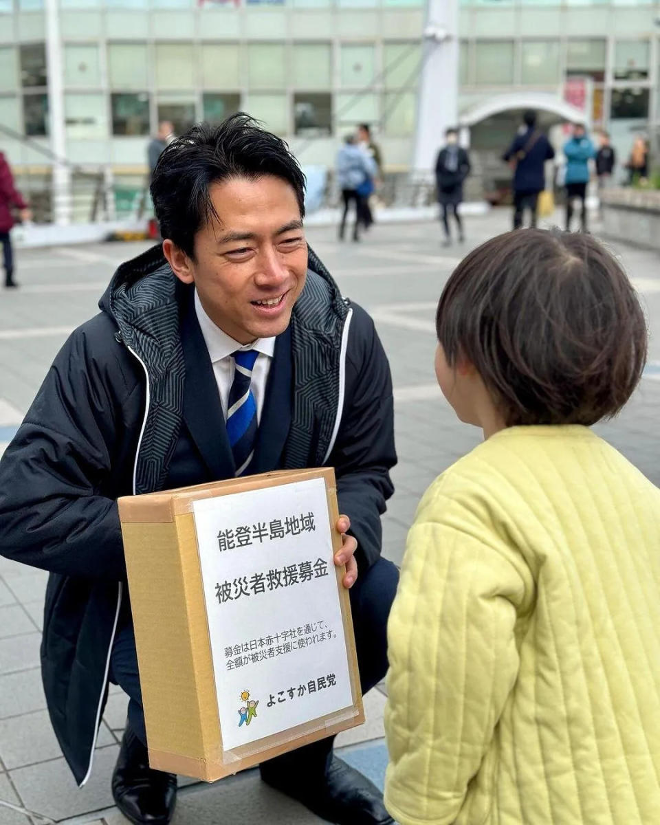 <strong>43歲的小泉進次郎人氣旺（圖／翻攝IG）</strong>