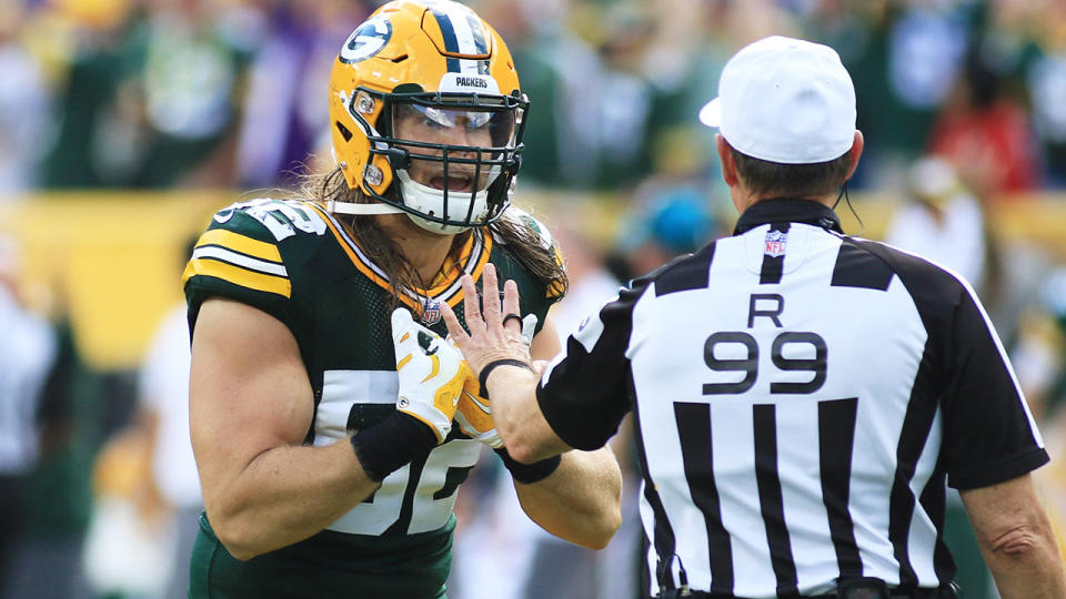 Clay Matthews argues with the referee. Pic: Getty