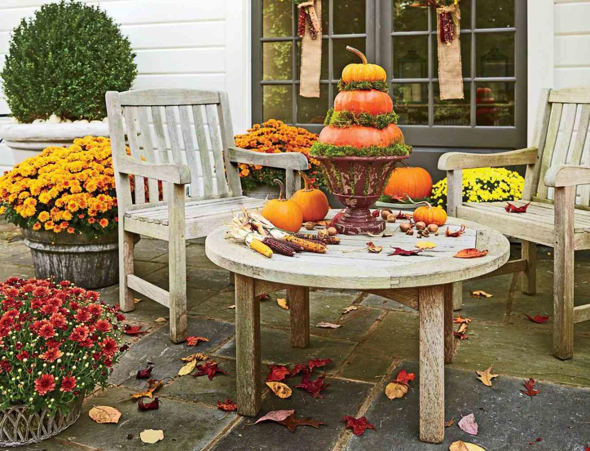 Fun, Easy Fall Decor Made With Leaves and Mod Podge - South House Designs