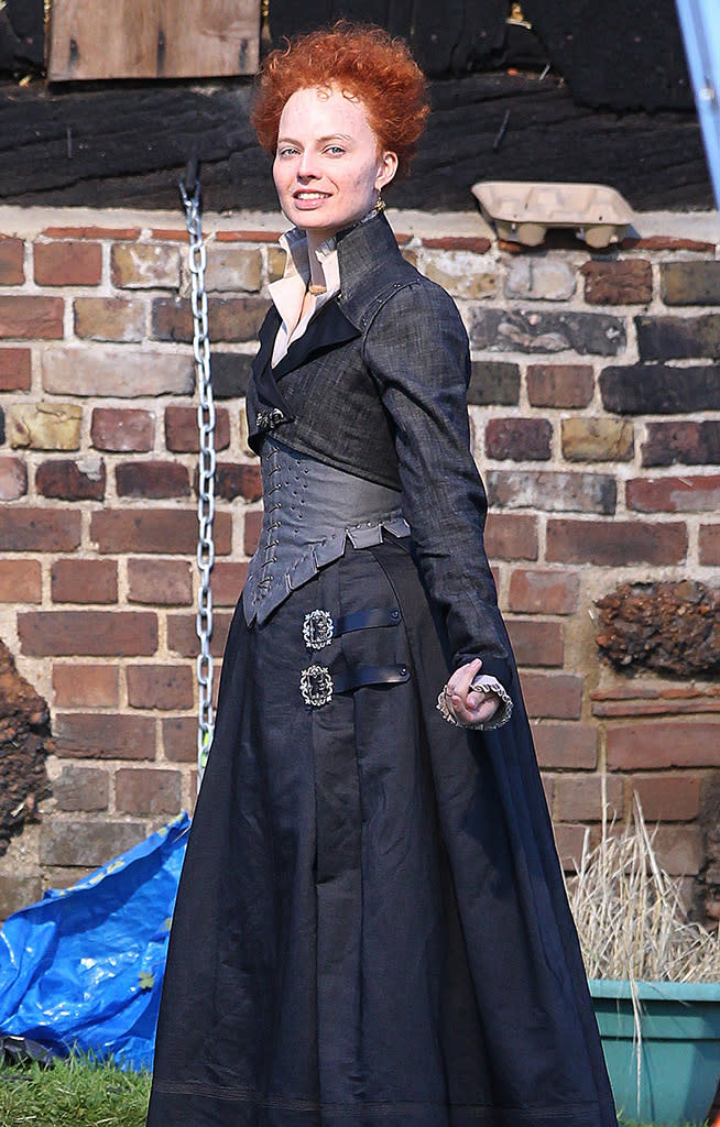 Margot Robbie as Queen Elizabeth I for <em>Mary Queen of Scots</em>. (Photo: Flynet – Splash News)