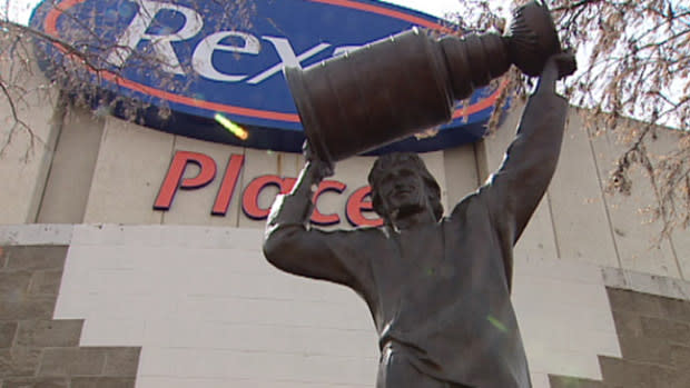 The statue of Wayne Gretzky has sat in front of Rexall Place since 1989.