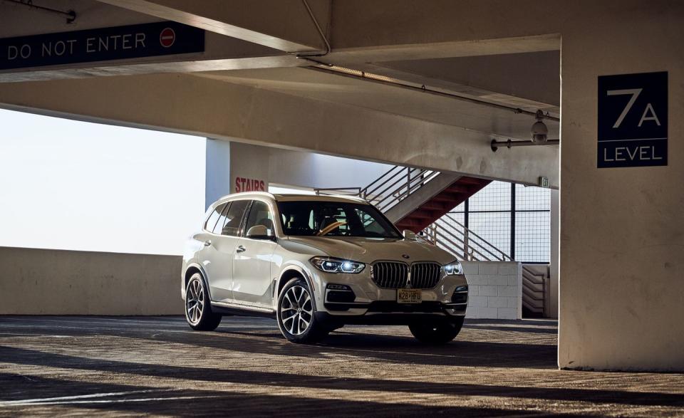 <p>When the M-class rolled out 20 years ago, cross-state rival BMW was just a half-step behind with its first SUV, the X5. This time, BMW beat Mercedes to the punch, rolling out <a href="https://www.caranddriver.com/bmw/x5" rel="nofollow noopener" target="_blank" data-ylk="slk:the latest-generation X5;elm:context_link;itc:0;sec:content-canvas" class="link ">the latest-generation X5</a> three months before the GLE came out.</p>