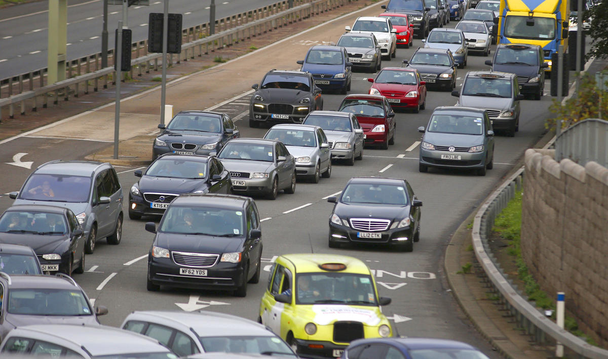 British roads. Лондон дороги. London Traffic Jam. Дорогие авто в Лондоне. Congestion.