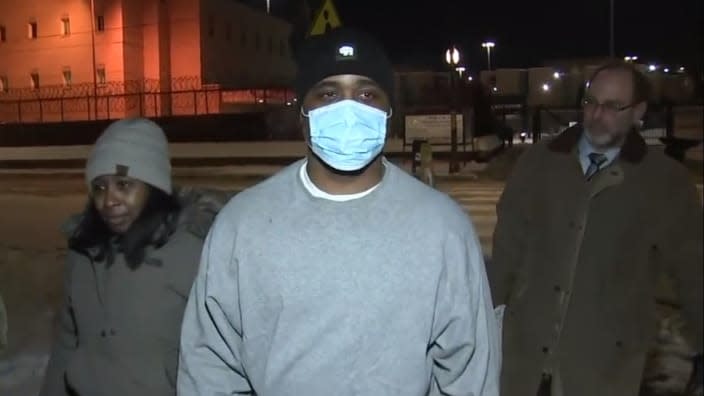 Chicago man Kevin Dugar (center) has been released from prison nearly 20 years after being convicted of a murder to which his twin brother later confessed. (Photo: Screenshot/ABC7 Chicago)