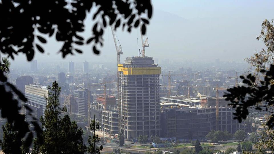 Construcci&#xf3;n de un edificio en Santiago de Chile