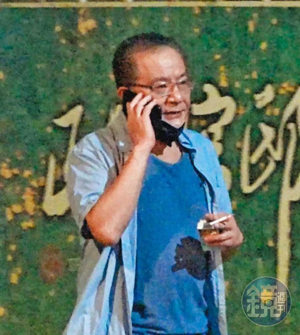 本刊直擊高志鵬自外役監休假返家72小時，祕戀中的女友天天相伴。