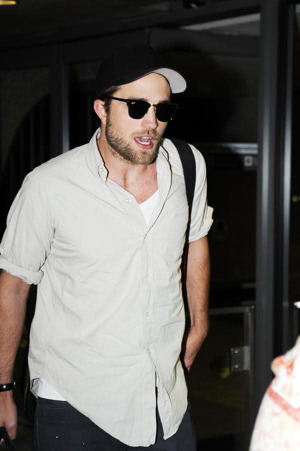 Robert Pattinson & Kristen Stewart: Reunited In Washington, D.C.