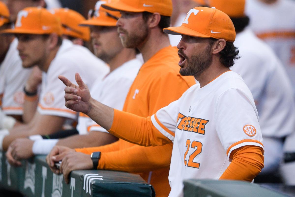 Tony Vitello suspended following Tennessee baseball vs. Alabama ejection