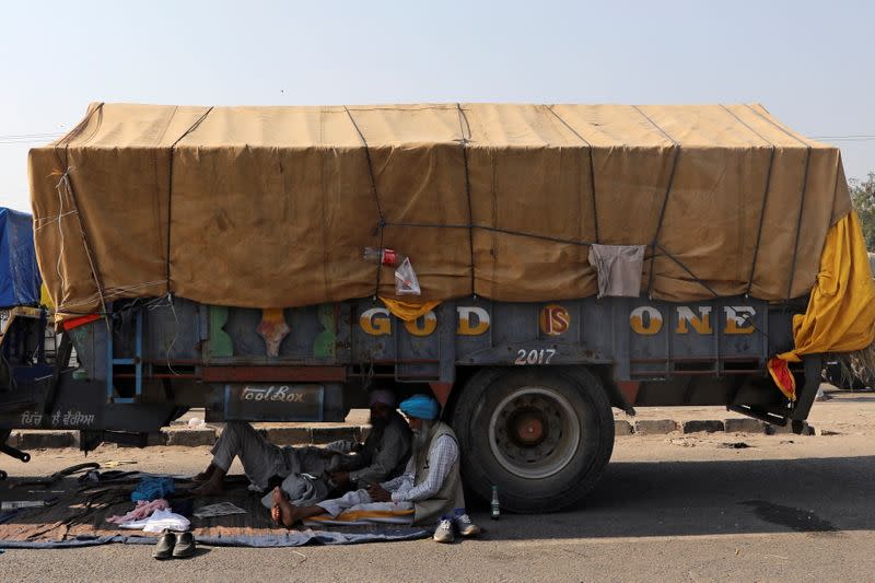 Protest against newly passed farm bills near Delhi