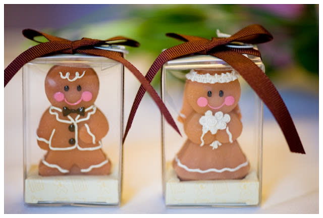 Or Gingerbread Brides And Grooms Sweet, in more way than one. 