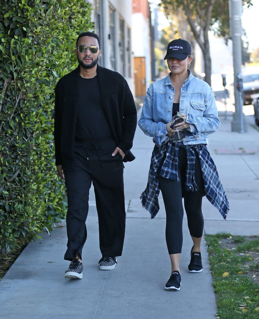 Chrissy Teigen and John Legend run errands in Beverly Hills on January 11, 2022. - Credit: TheCelebrityfinder/MEGA