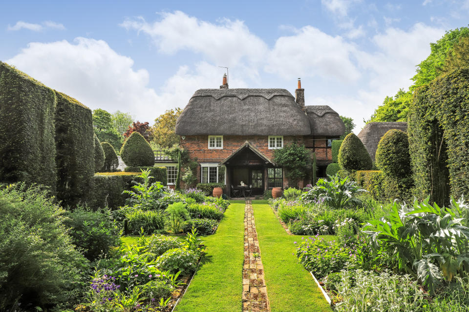 An idyllic cottage garden